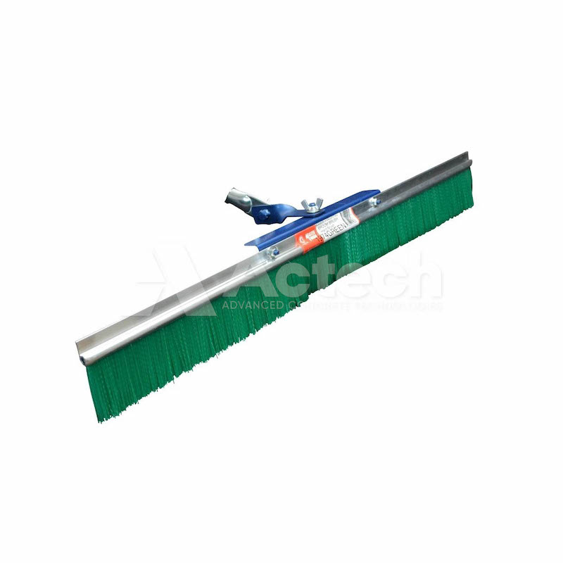 Master Finish 1974 Finishing Broom 900 MED Alum. + Bracket